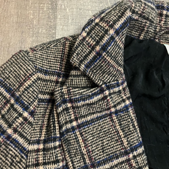 Free people jacket. Oversized fit. Will fit XSmall/Small. - Picture 7 of 13